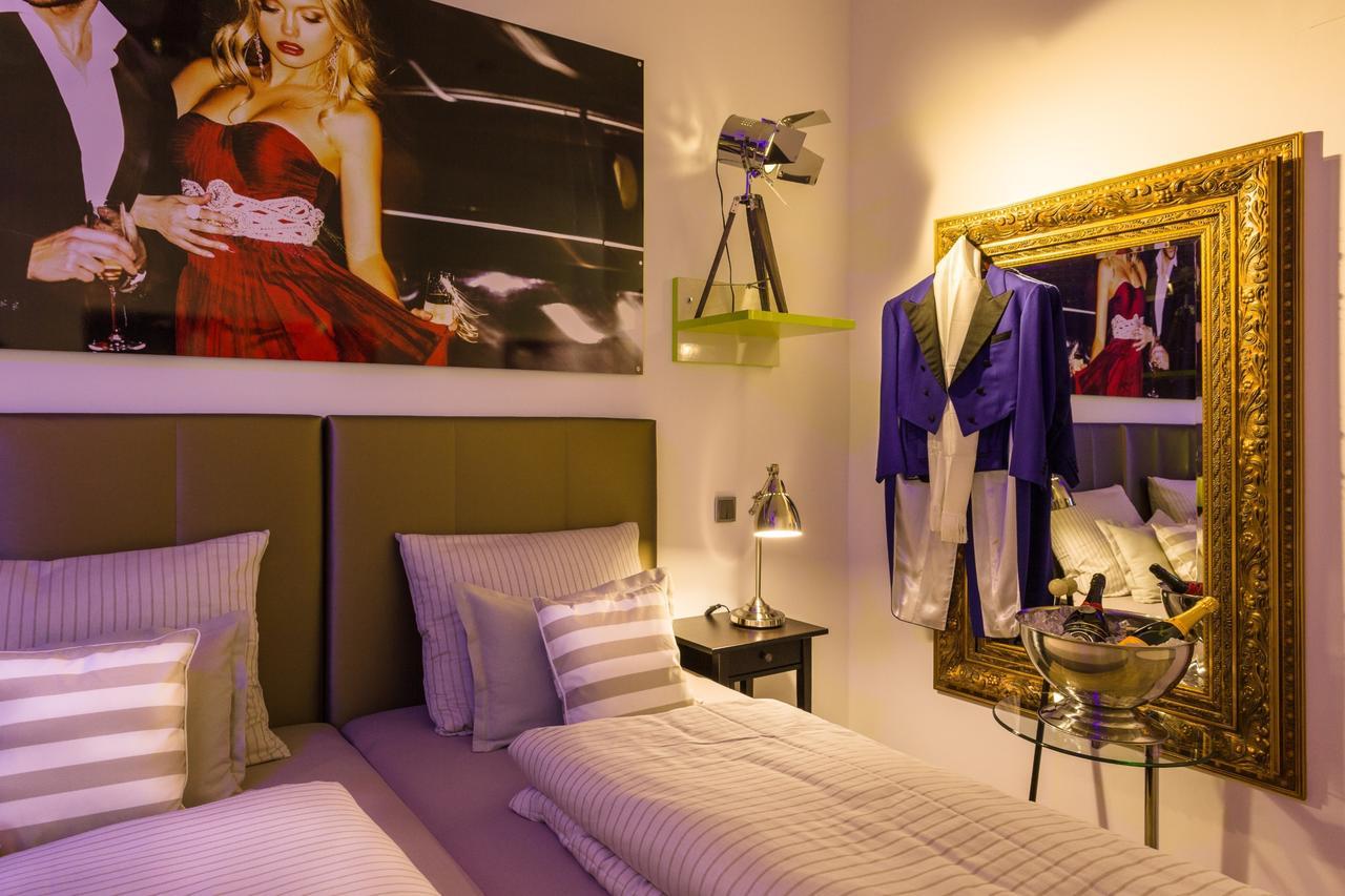 Hotel Wuschl Lounge à Kuhbach  Extérieur photo