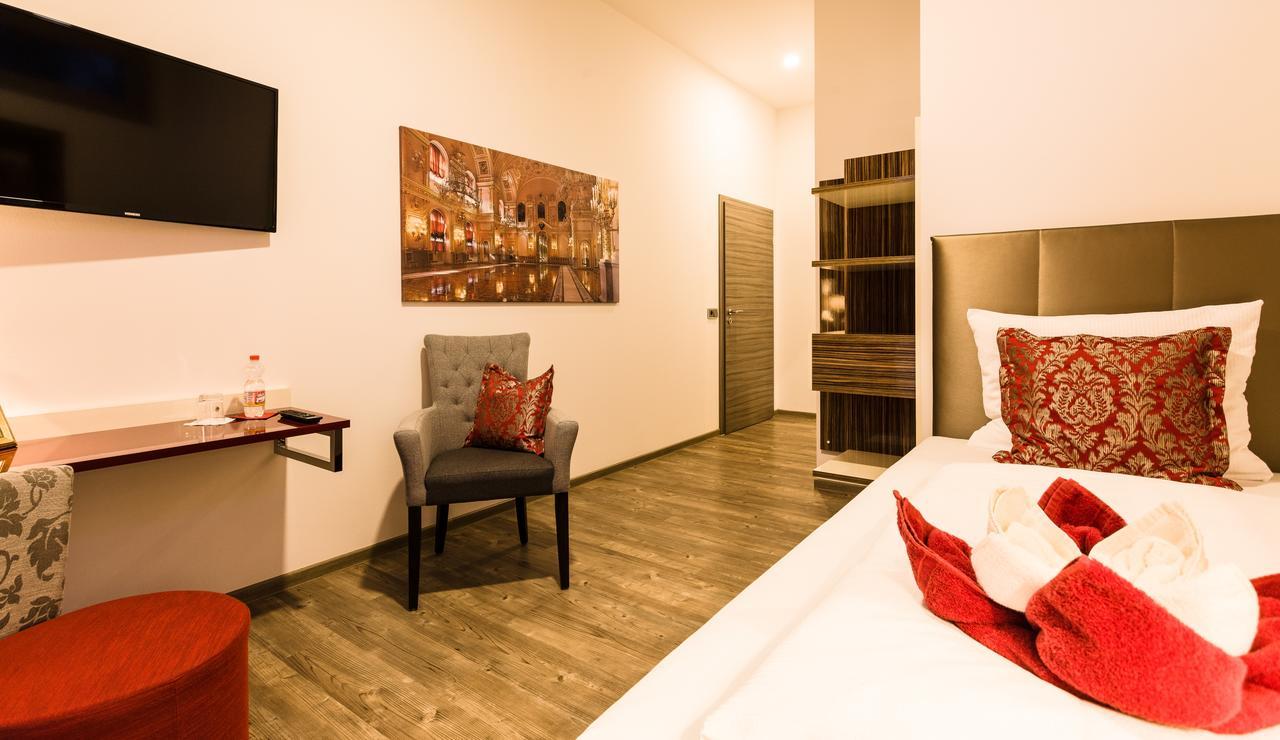 Hotel Wuschl Lounge à Kuhbach  Extérieur photo